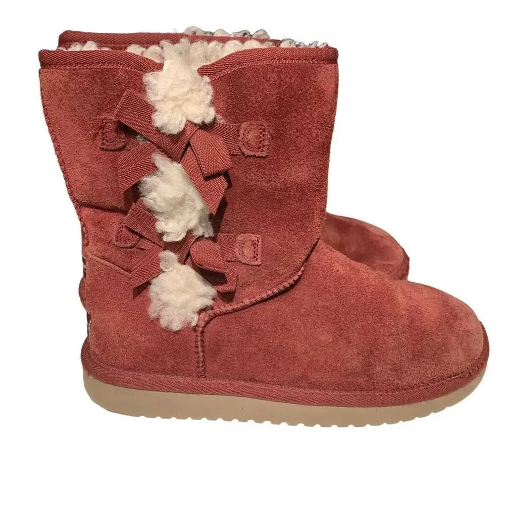 Koolaburra Burgundy Bailey Bow Boots‎